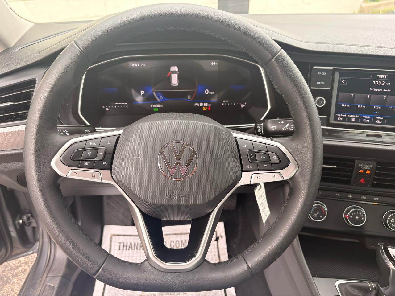 Volkswagen Jetta S Auto 2024