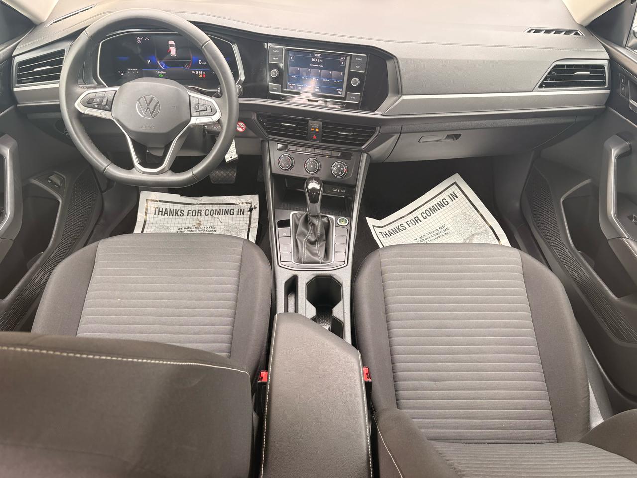 Volkswagen Jetta S Auto 2024