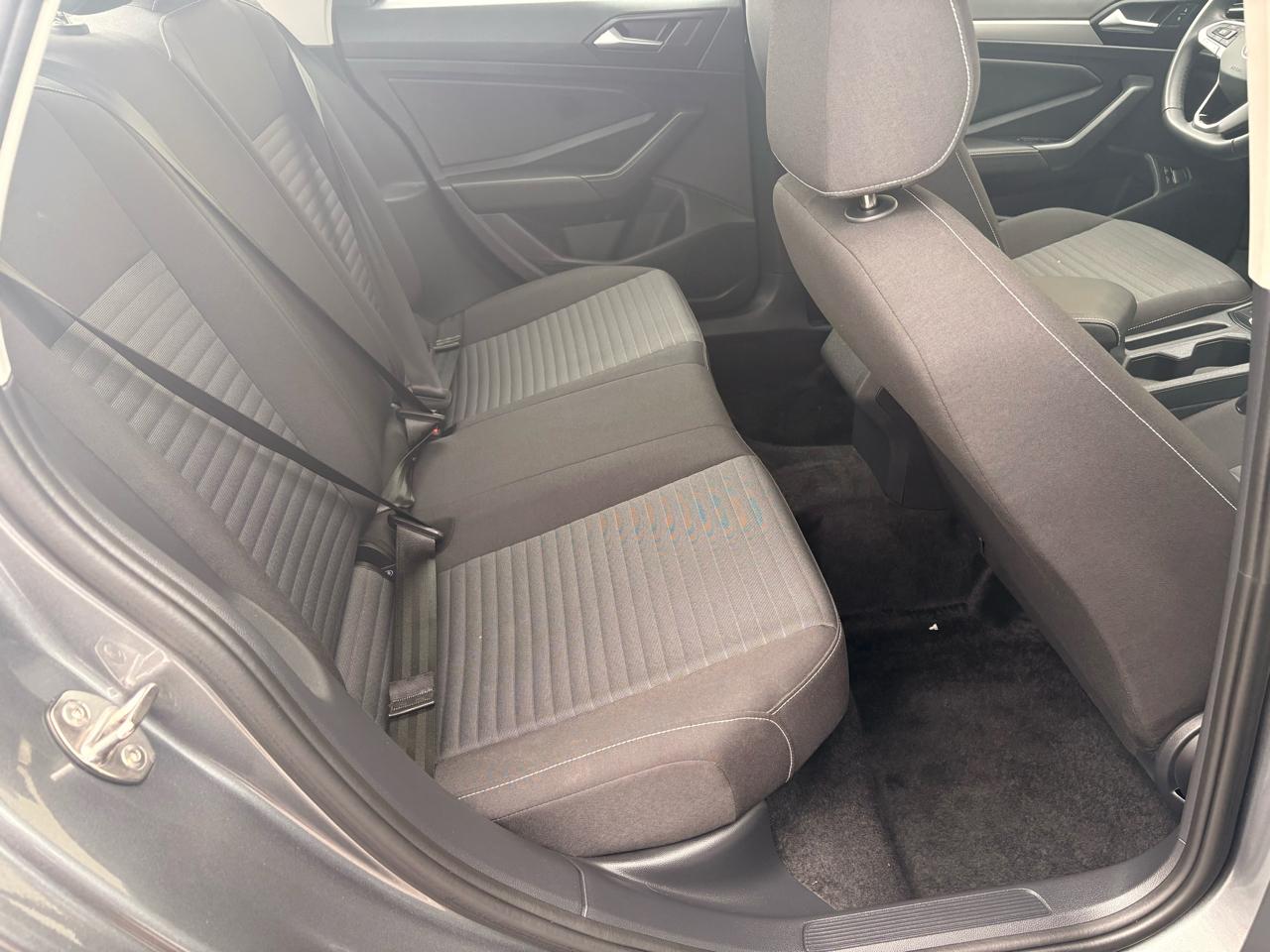 Volkswagen Jetta S Auto 2024