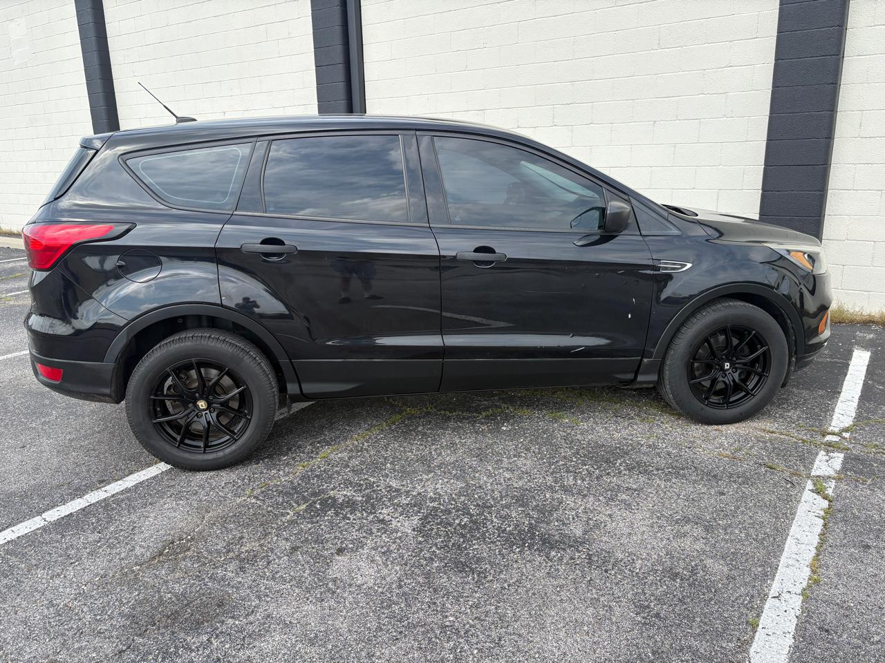 Ford Escape S FWD 2019
