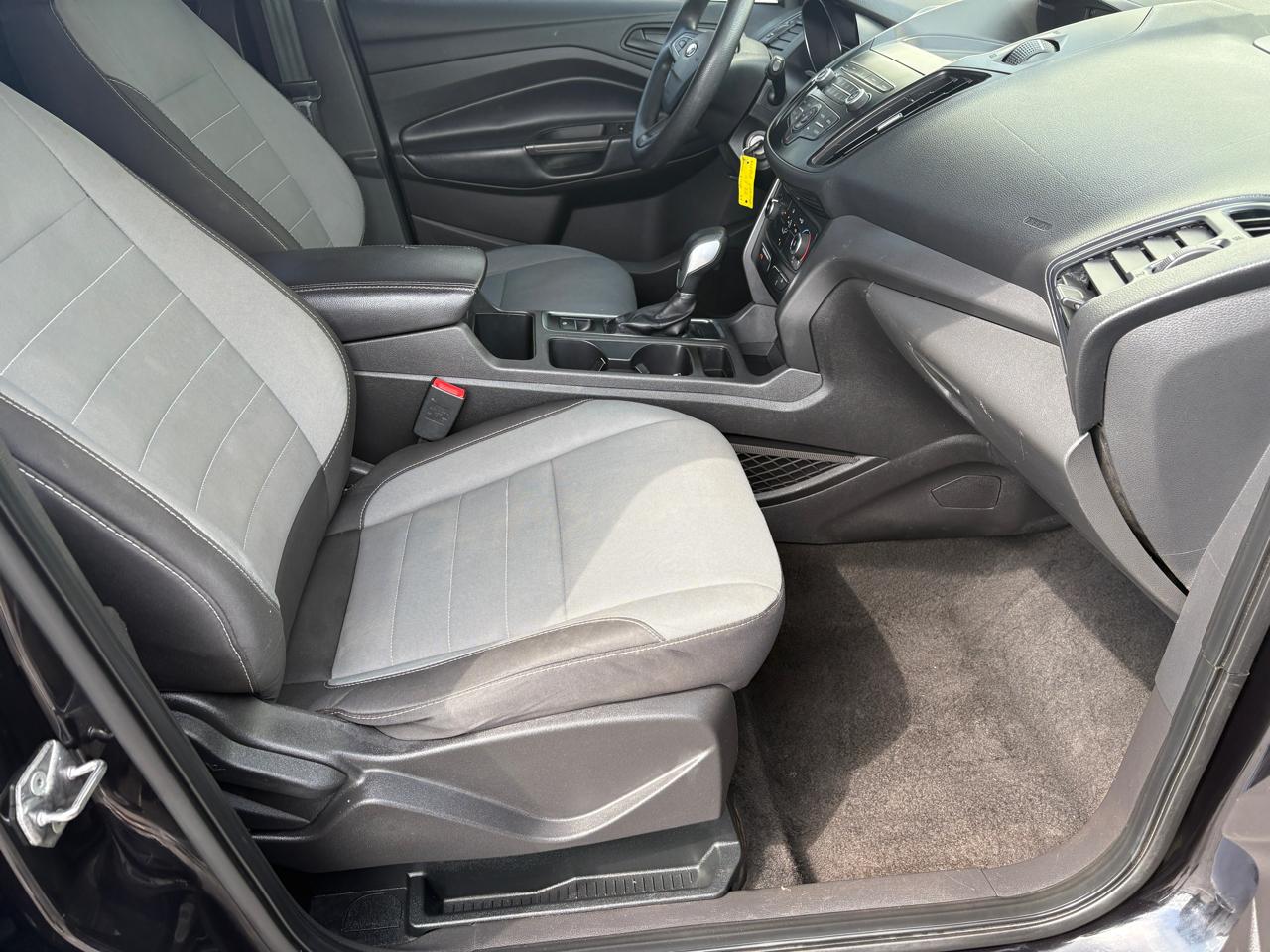 Ford Escape S FWD 2019