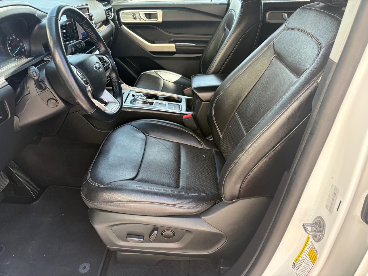 Ford Explorer Limited RWD 2023