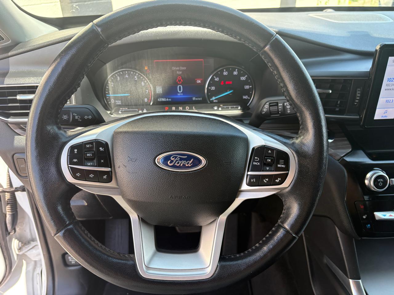 Ford Explorer Limited RWD 2023