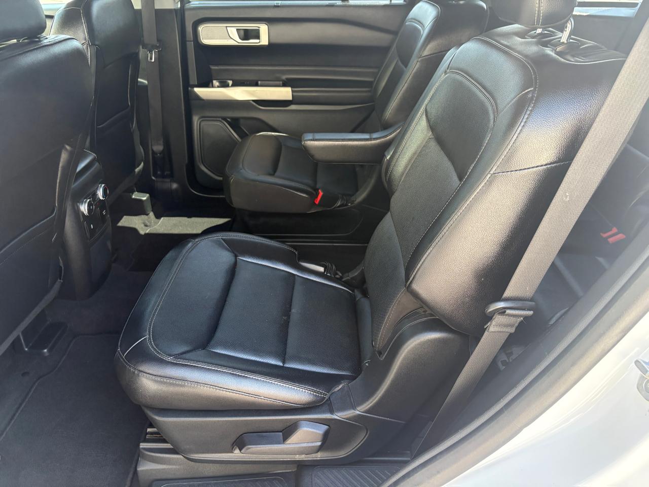 Ford Explorer Limited RWD 2023