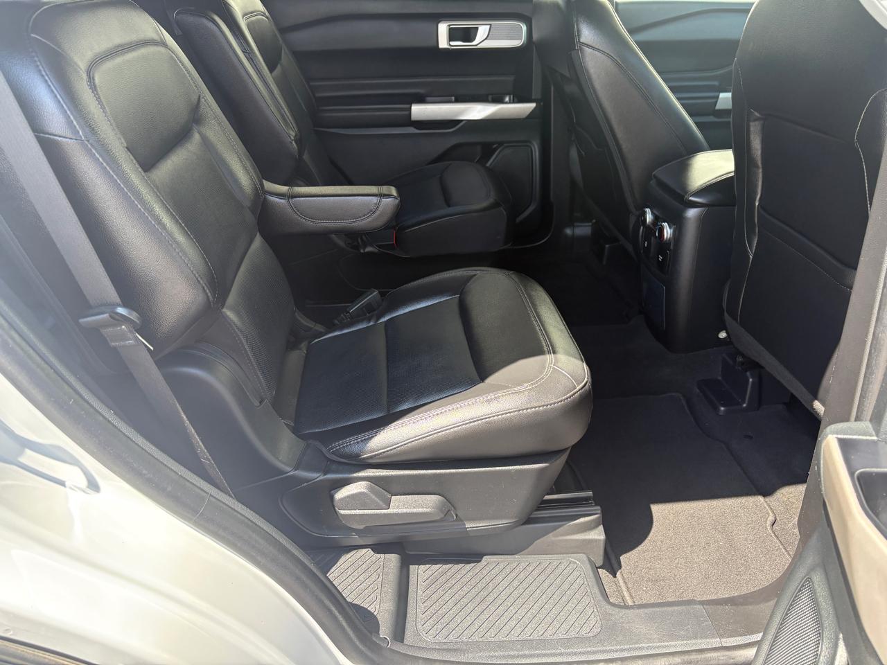 Ford Explorer Limited RWD 2023