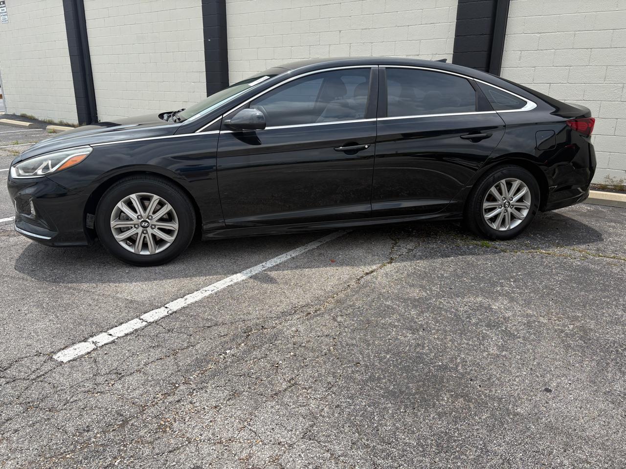 Hyundai Sonata SE 2.4L 2018