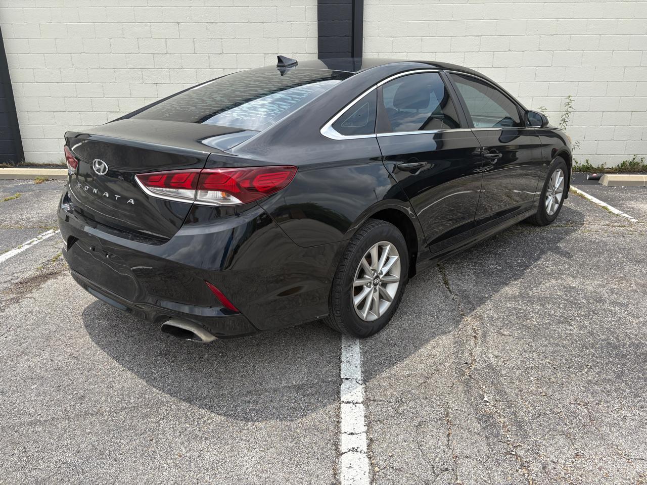 Hyundai Sonata SE 2.4L 2018