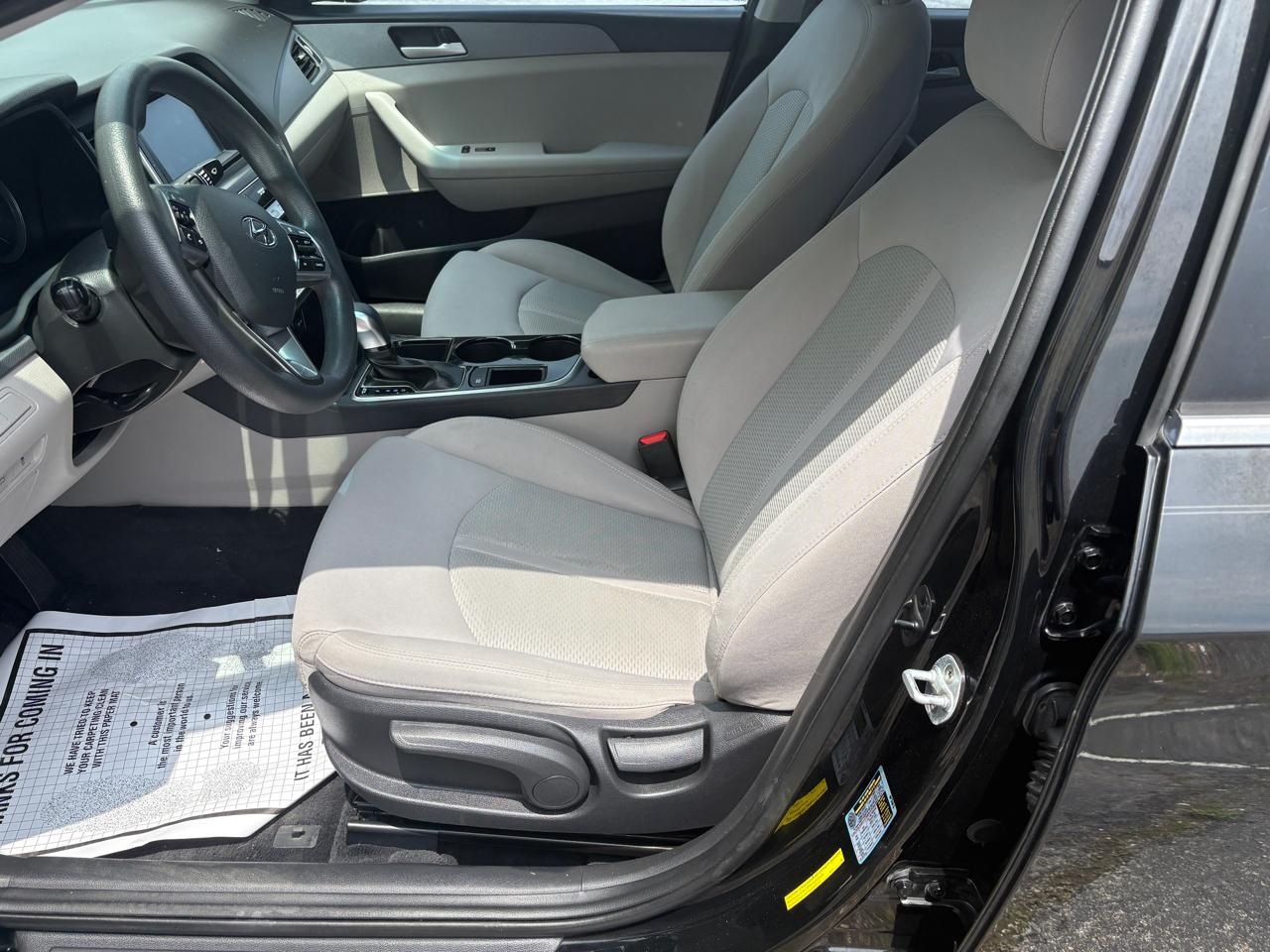 Hyundai Sonata SE 2.4L 2018