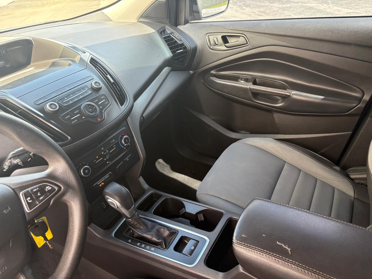 Ford Escape FWD 4dr Titanium 2016