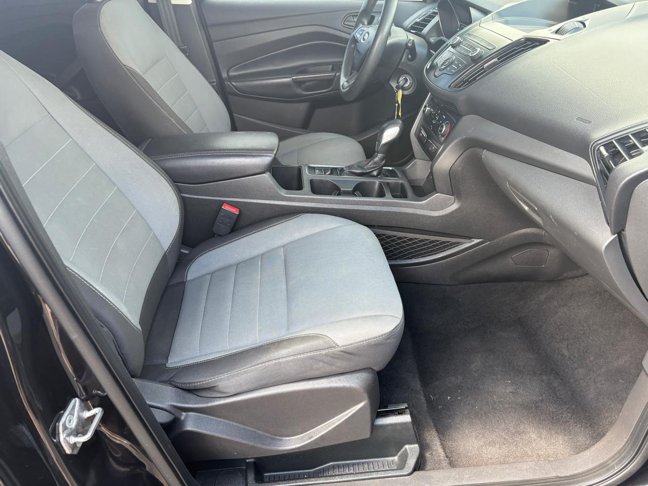 Ford Escape FWD 4dr Titanium 2016