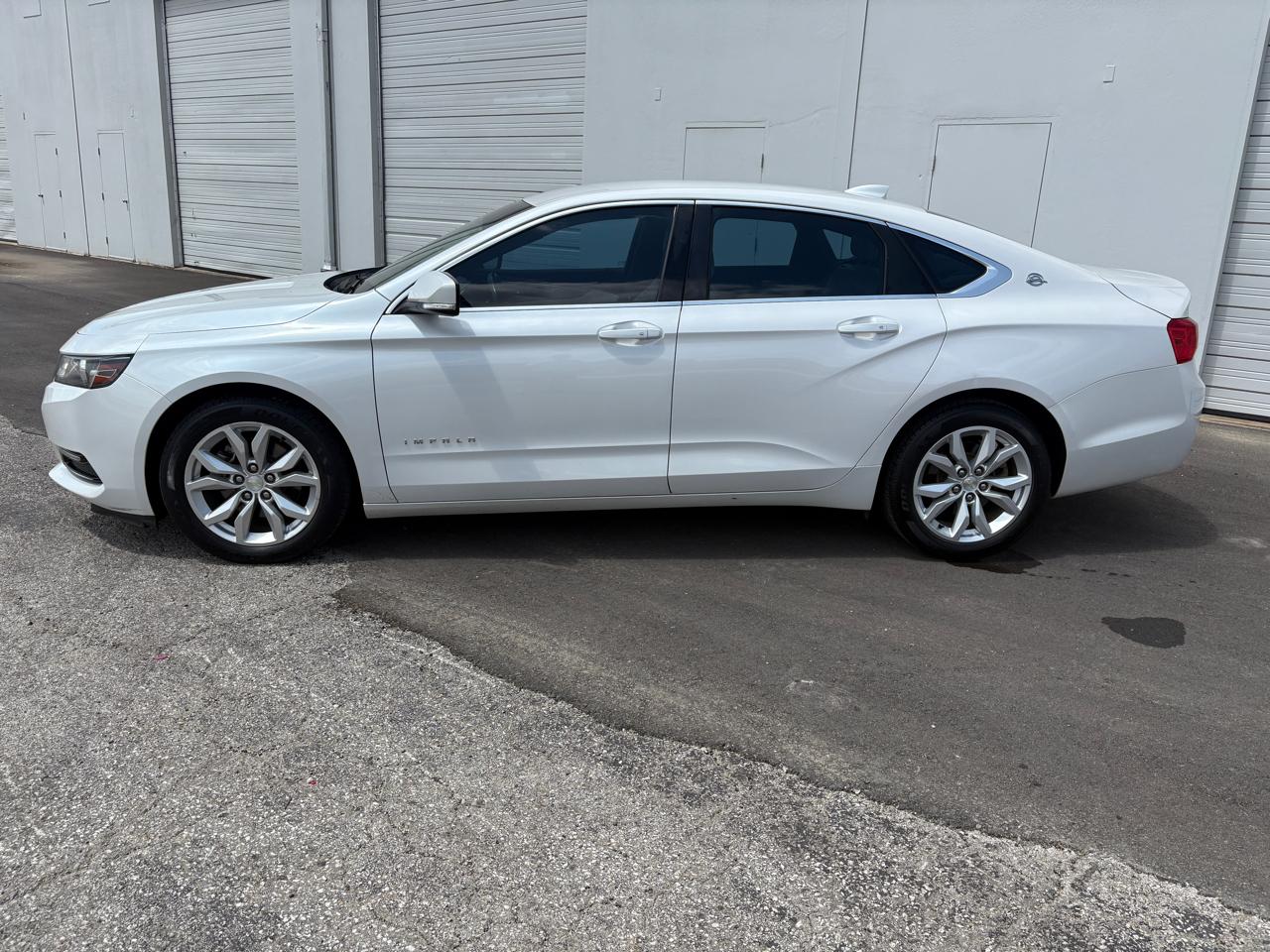 Chevrolet Impala 4dr Sdn LT w/1LT 2018