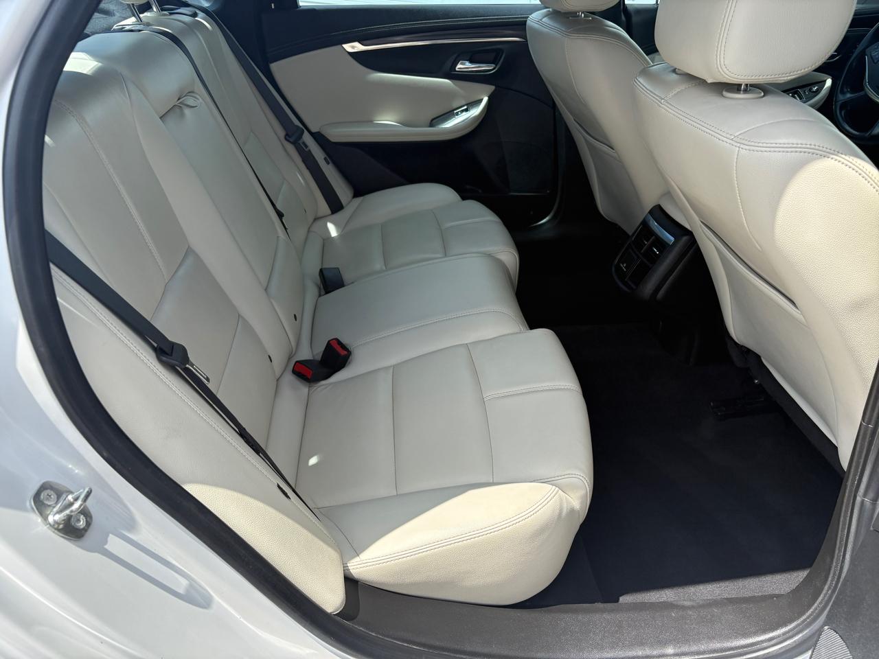 Chevrolet Impala 4dr Sdn LT w/1LT 2018