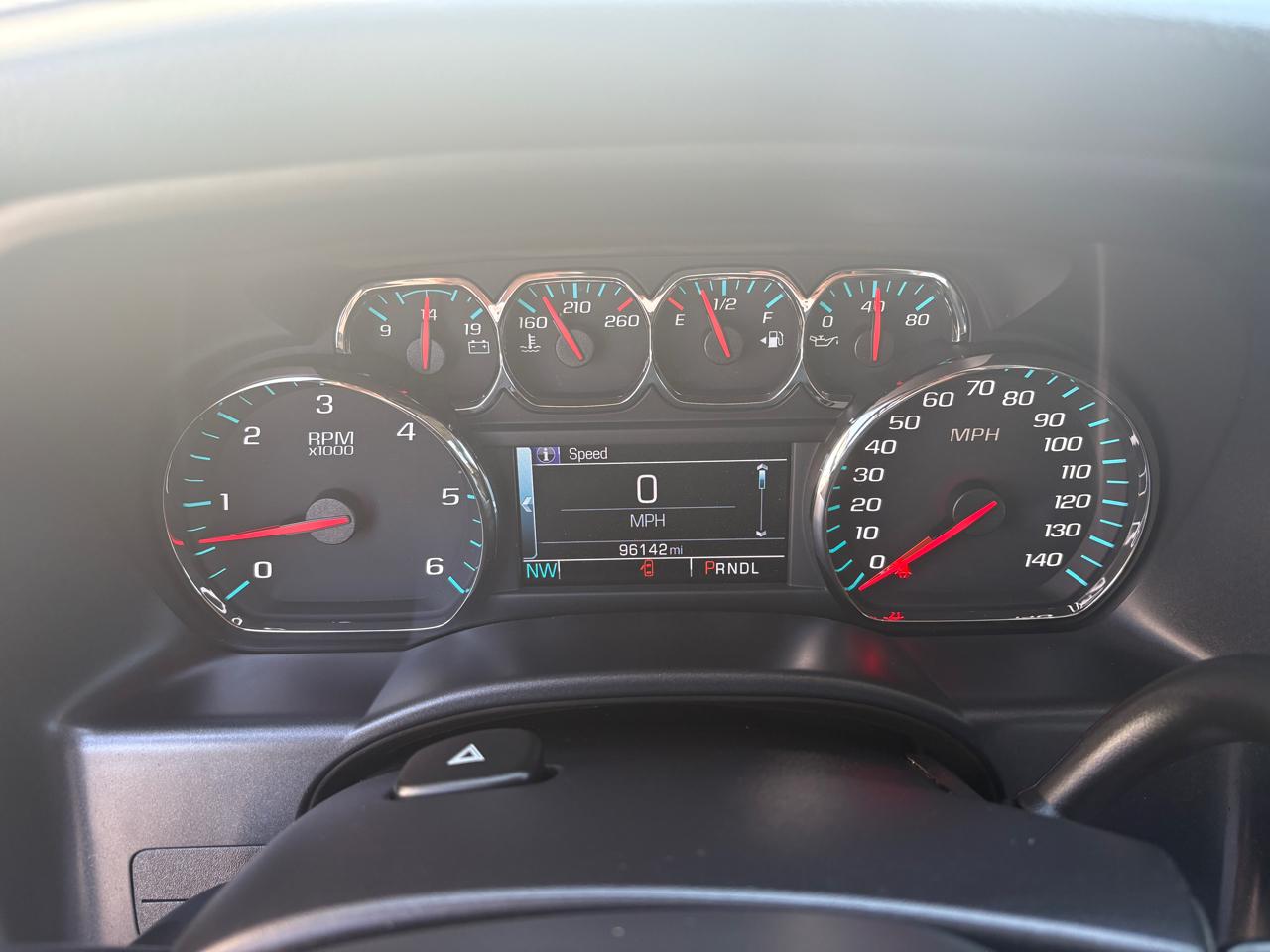 GMC Sierra 1500 4WD Crew Cab 143.5" SLT 2017