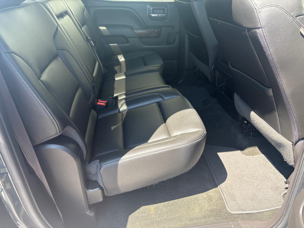 GMC Sierra 1500 4WD Crew Cab 143.5" SLT 2017