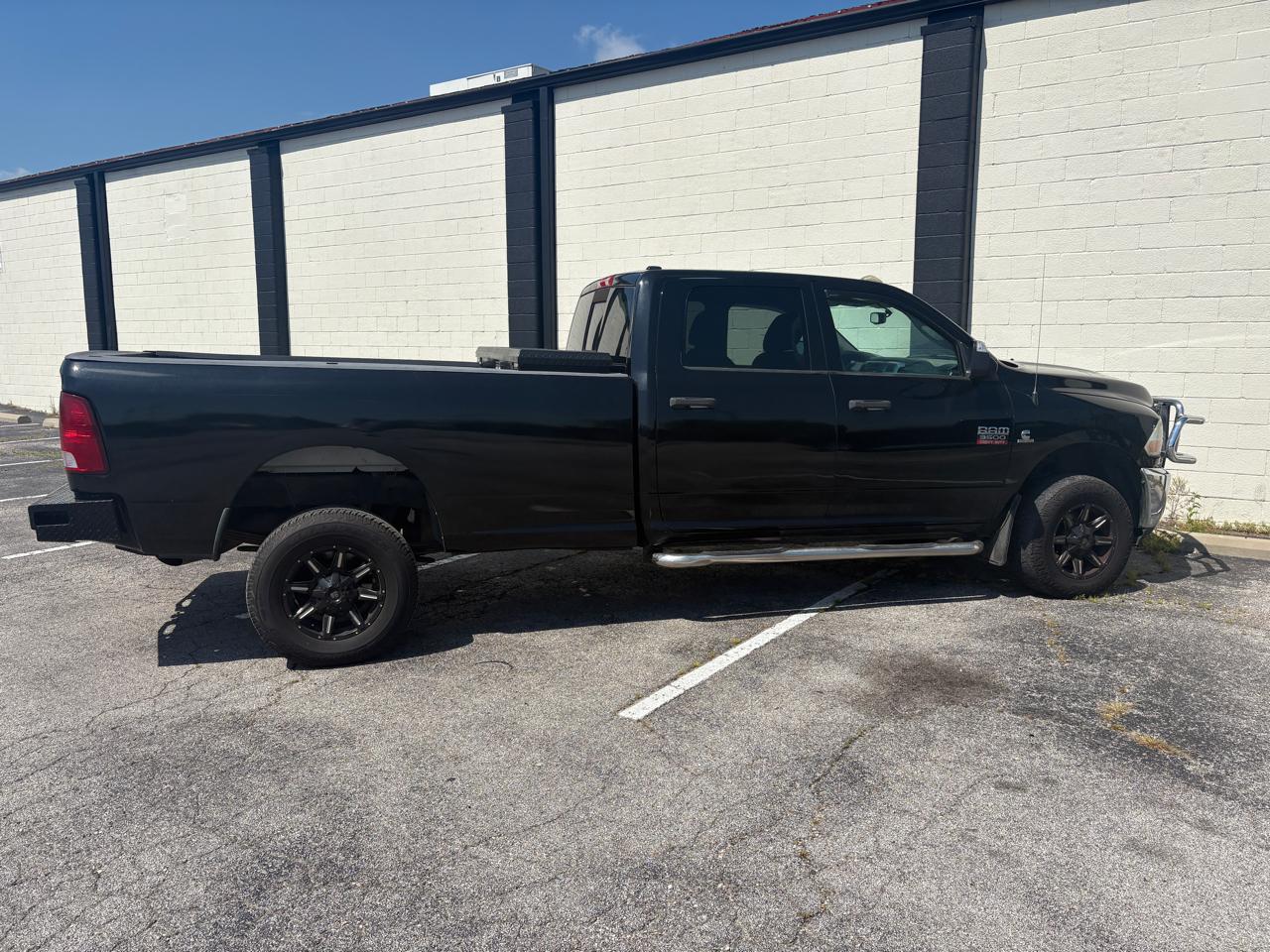 Dodge Ram 3500 4WD Crew Cab 169" SLT 2010