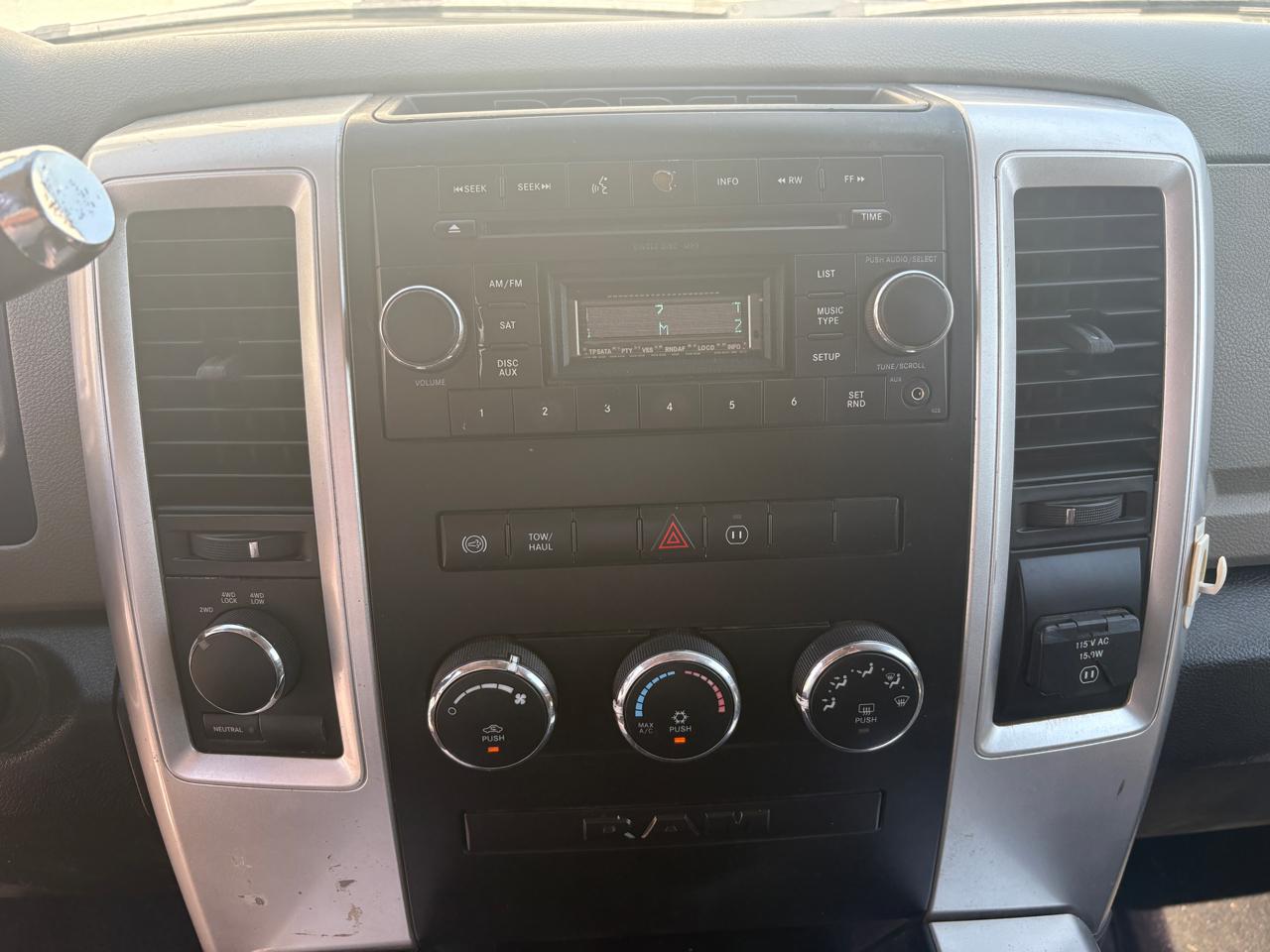 Dodge Ram 3500 4WD Crew Cab 169" SLT 2010