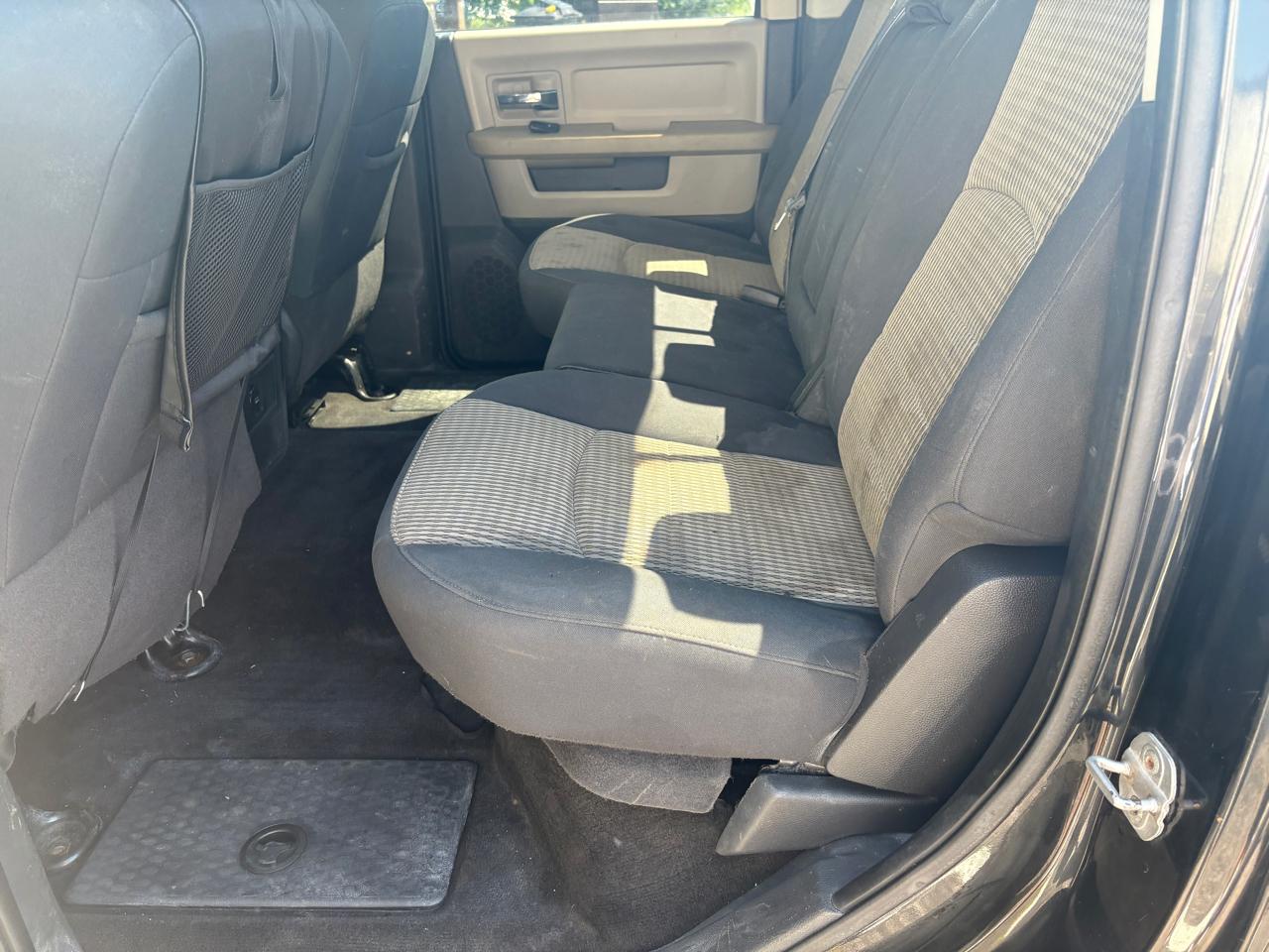 Dodge Ram 3500 4WD Crew Cab 169" SLT 2010