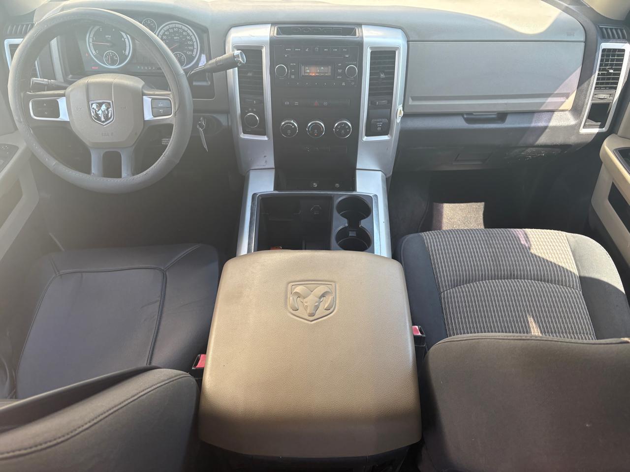 Dodge Ram 3500 4WD Crew Cab 169" SLT 2010