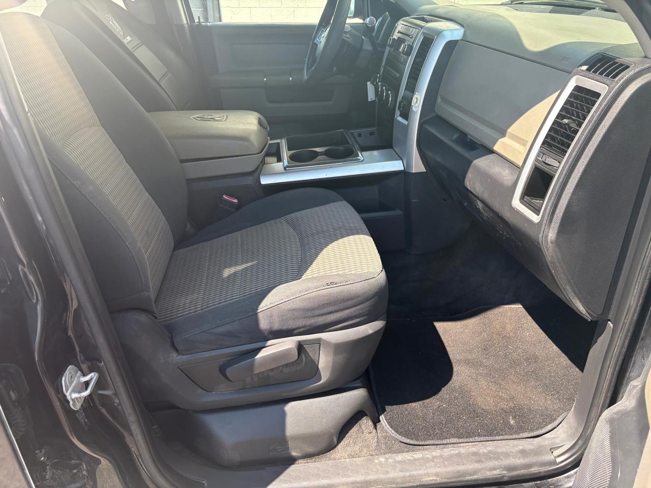 Dodge Ram 3500 4WD Crew Cab 169" SLT 2010