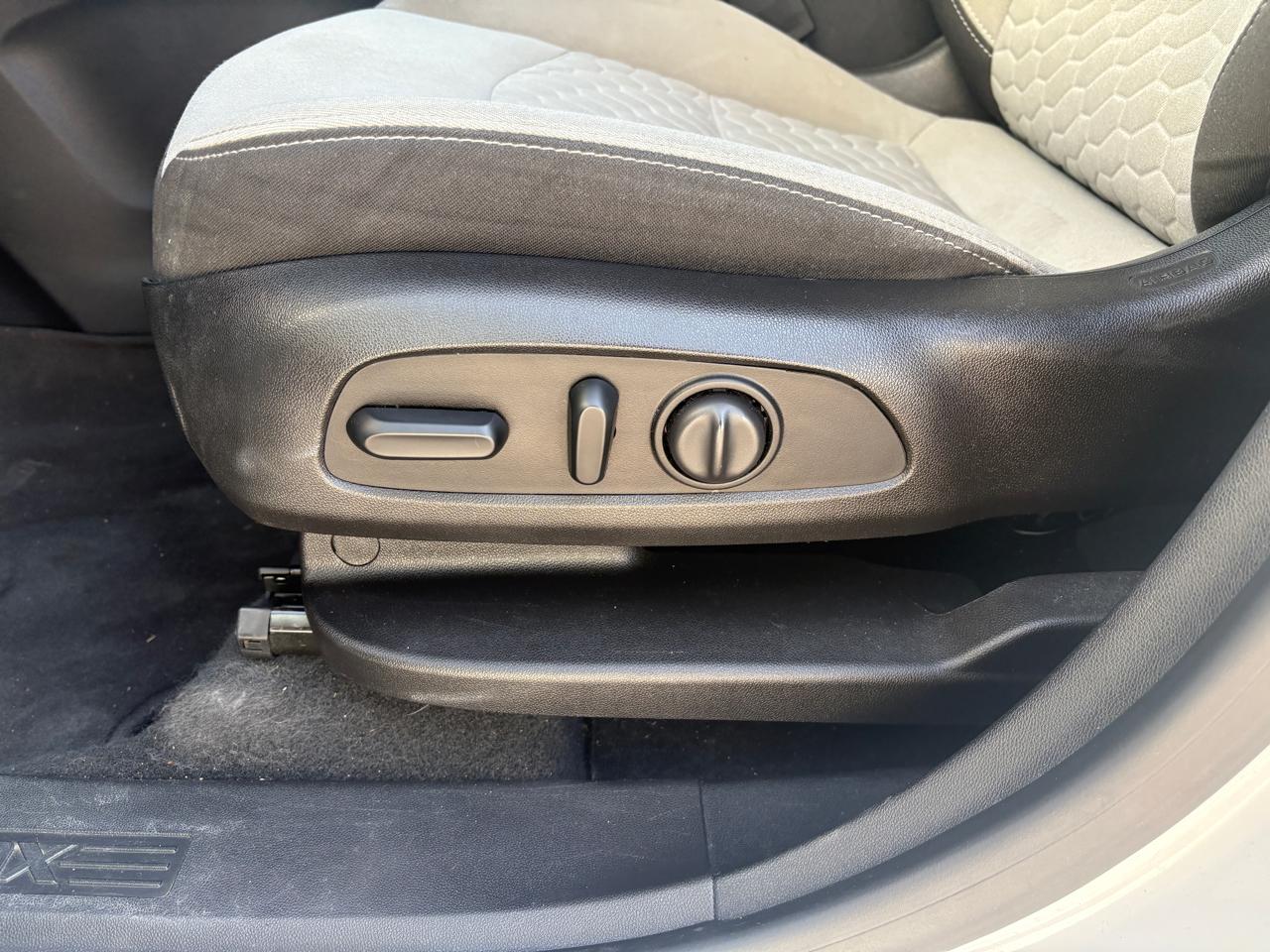 Chevrolet Equinox AWD 4dr LT w/2LT 2019