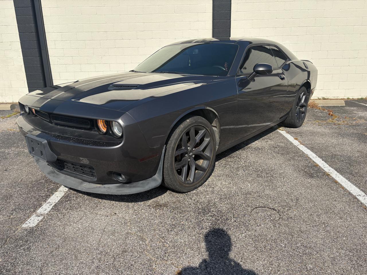 2019 Dodge Challenger SXT RWD