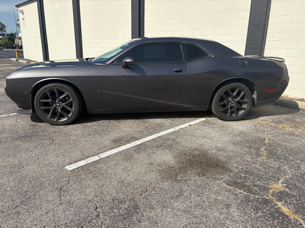 Dodge Challenger SXT RWD 2019