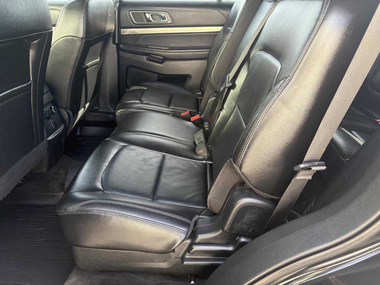 Ford Explorer XLT 4WD 2018