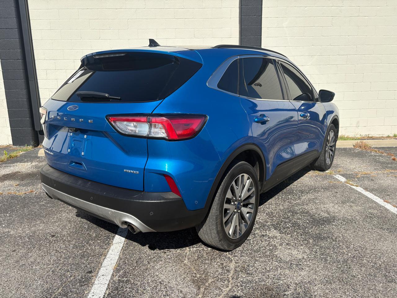 Ford Escape Titanium AWD 2021