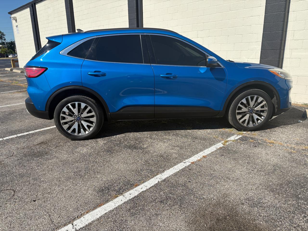 Ford Escape Titanium AWD 2021