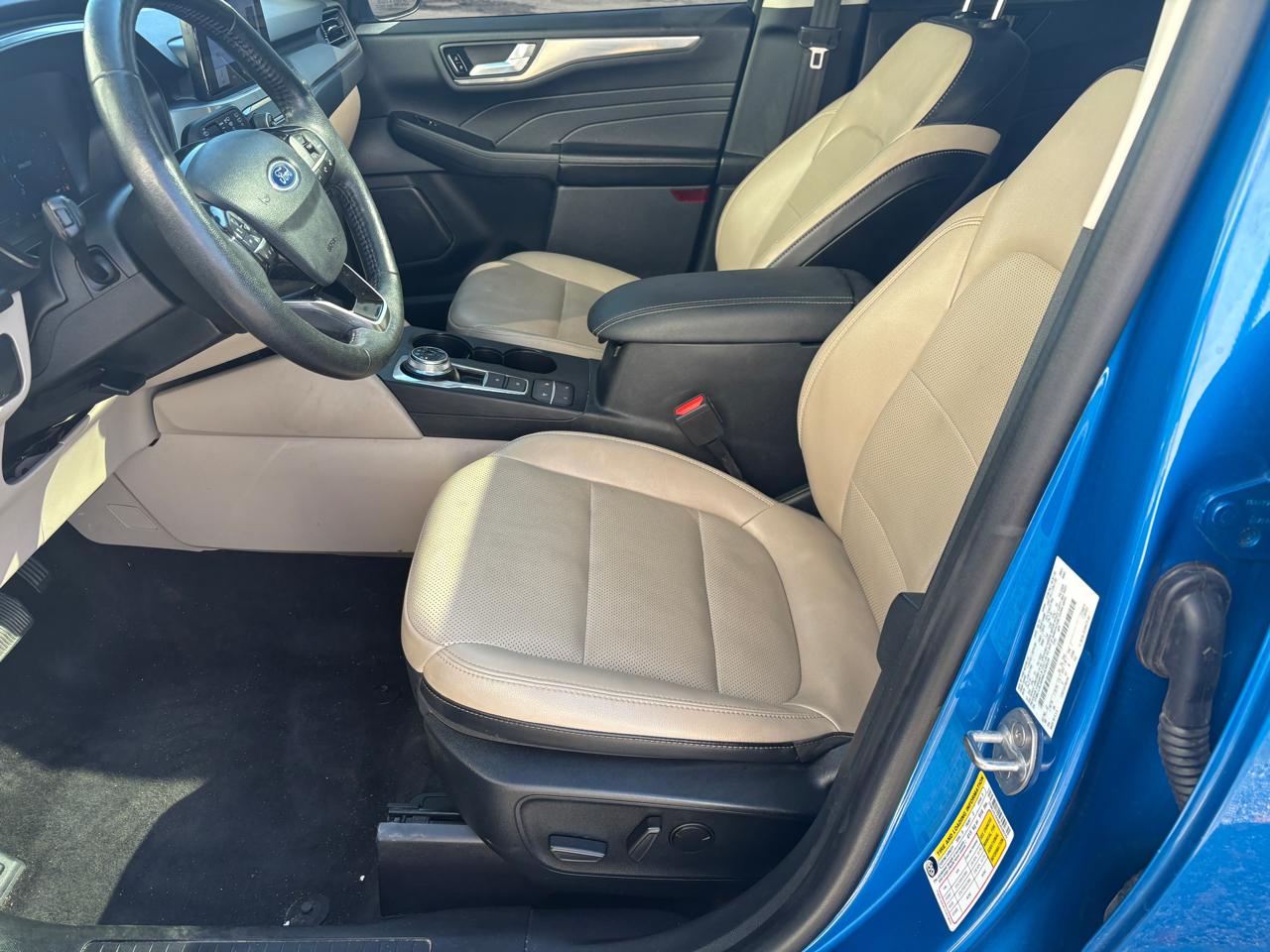 Ford Escape Titanium AWD 2021