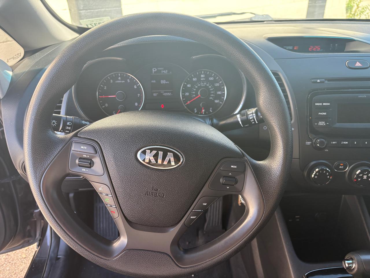 Kia Forte LX Auto 2017