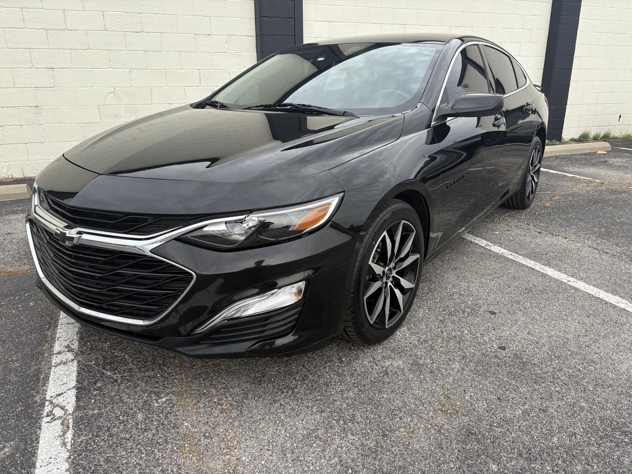 Chevrolet Malibu 4dr Sdn RS 2024