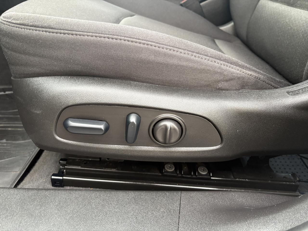 Chevrolet Malibu 4dr Sdn RS 2024