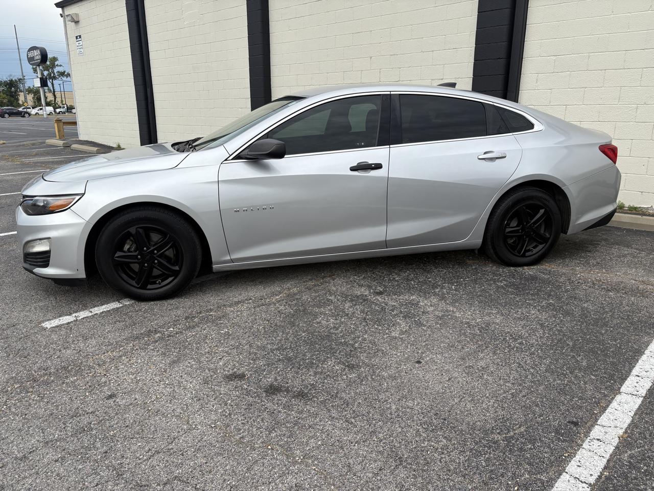 Chevrolet Malibu 4dr Sdn LS w/1LS 2021