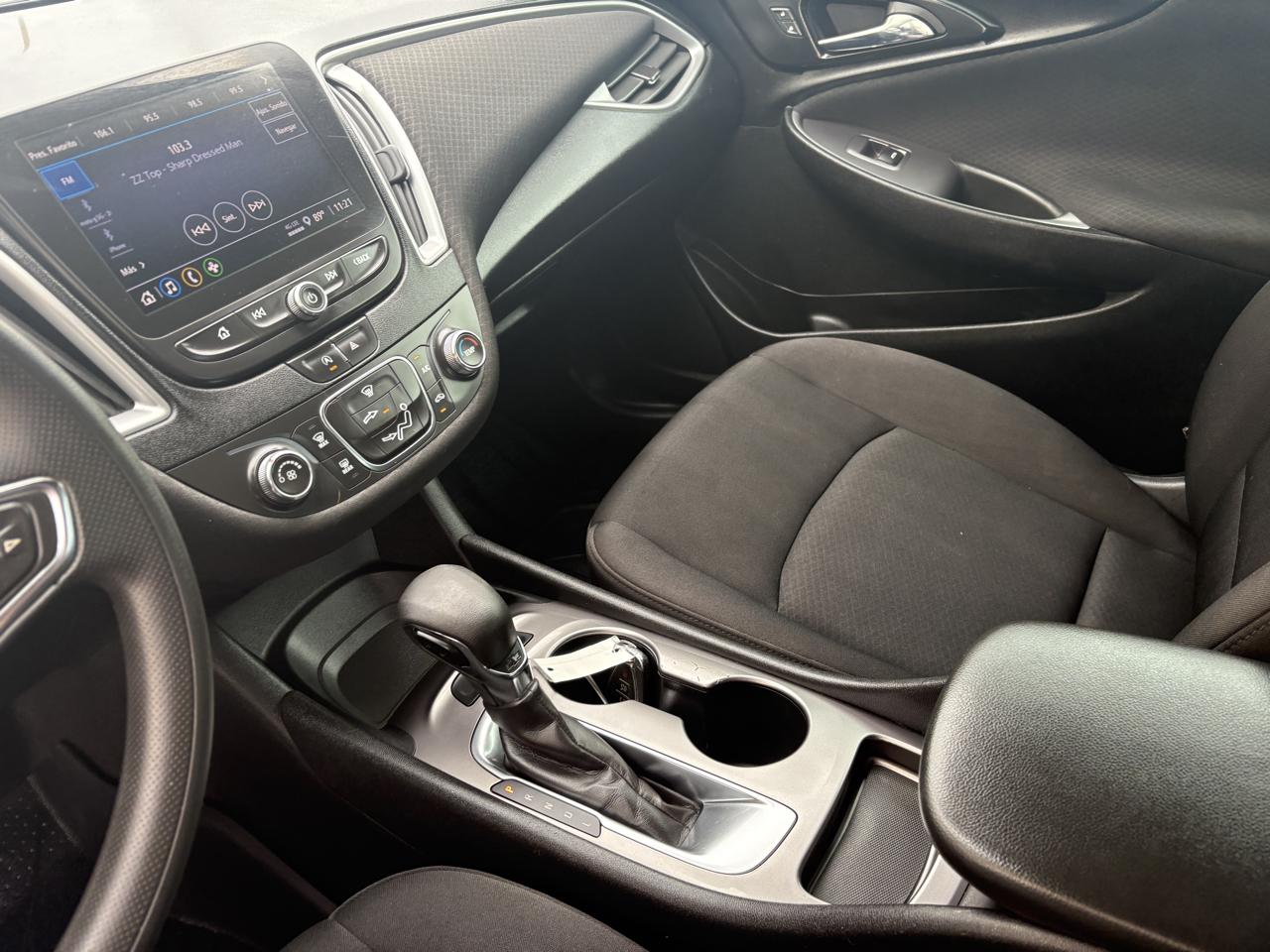 Chevrolet Malibu 4dr Sdn LS w/1LS 2021