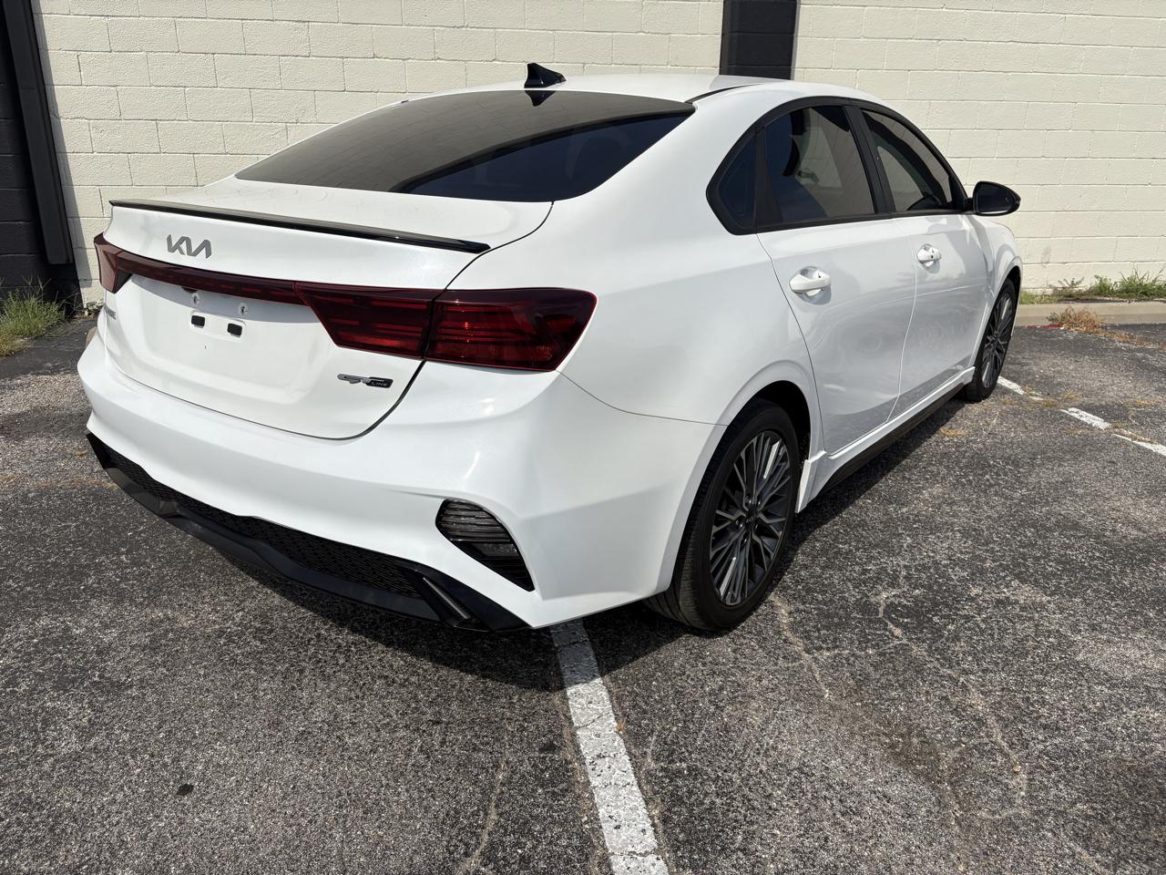 Kia Forte GT-Line IVT 2024