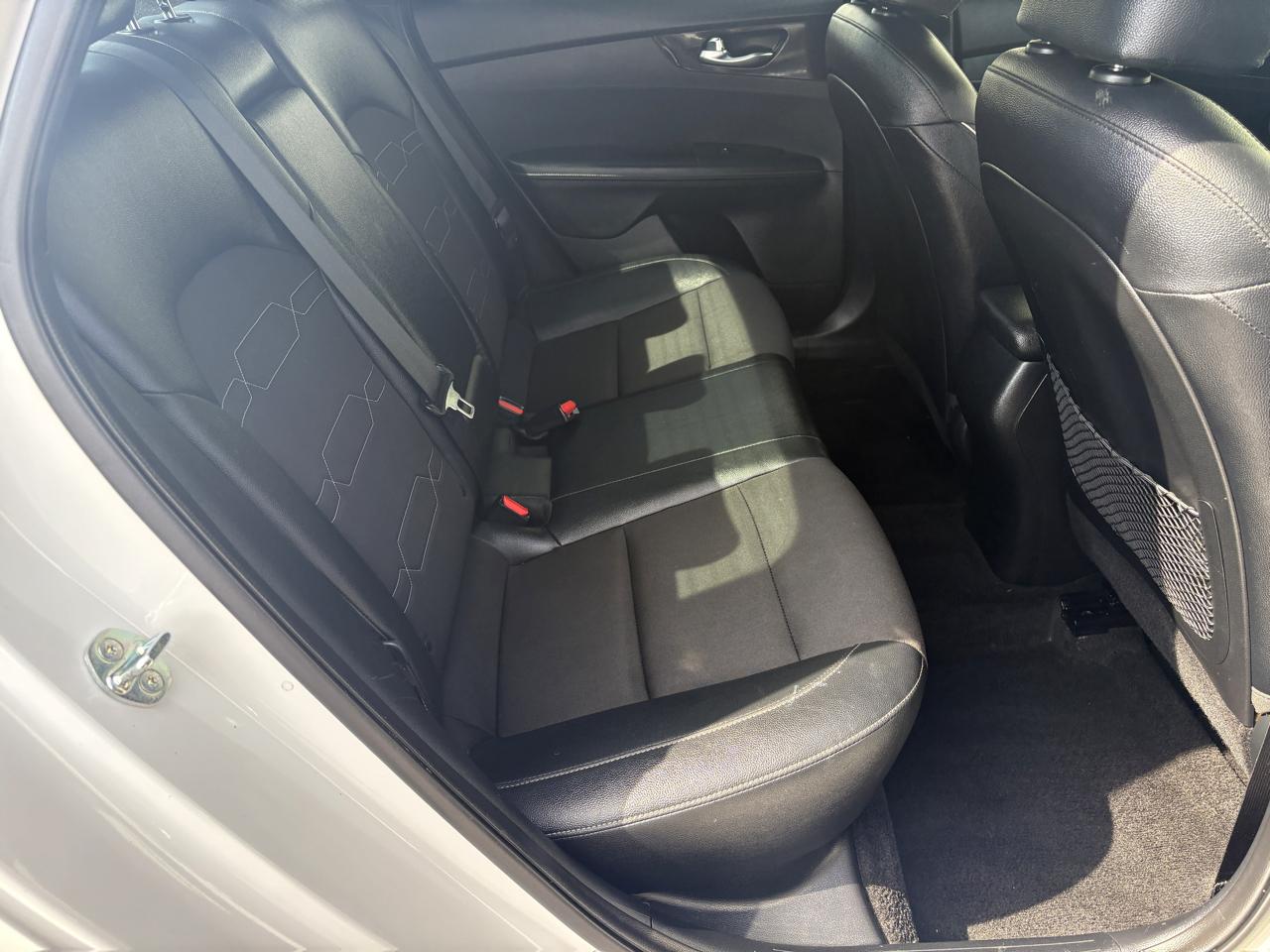 Kia Forte GT-Line IVT 2024