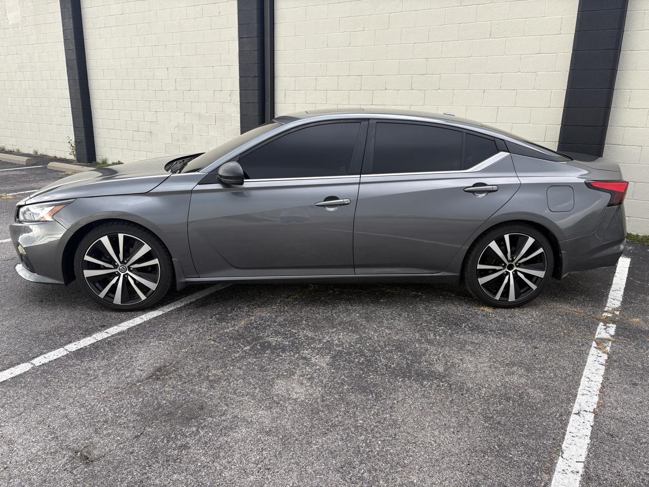 Nissan Altima 2.5 SR Sedan 2019
