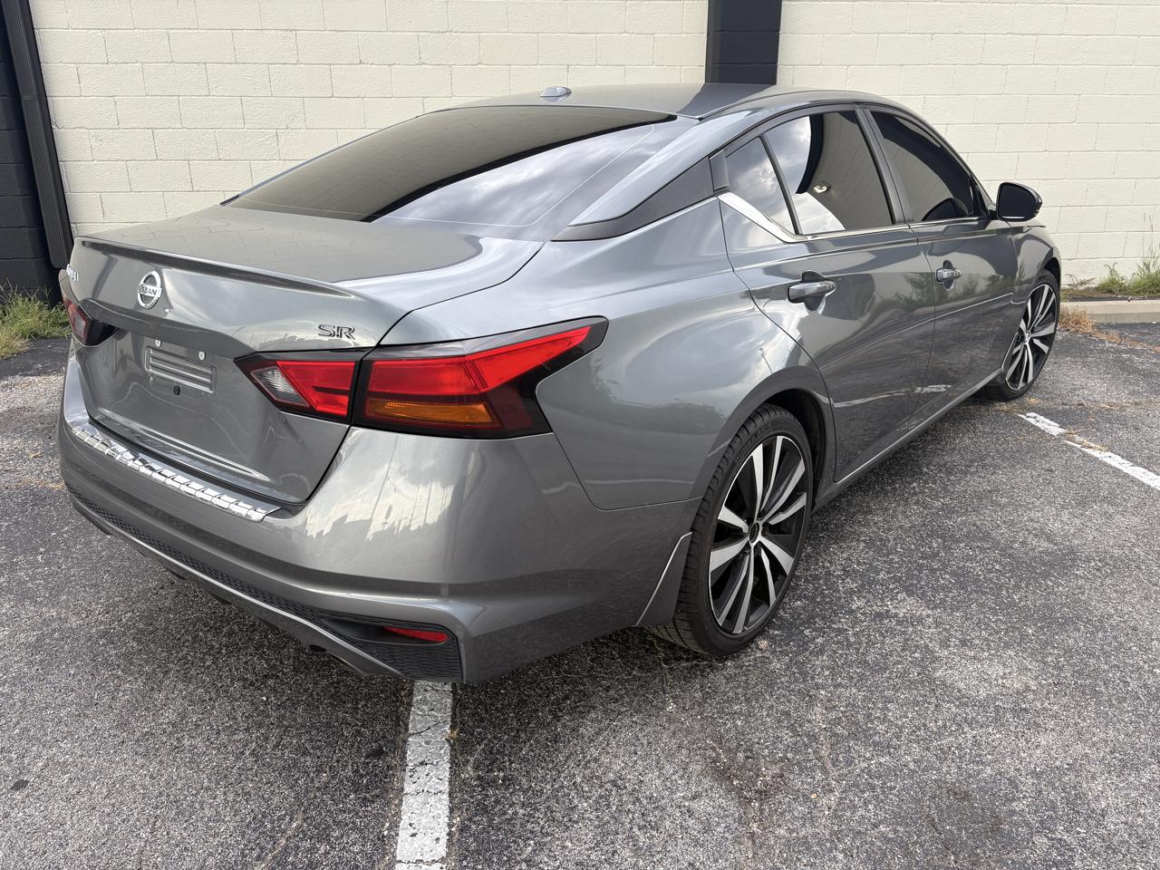 Nissan Altima 2.5 SR Sedan 2019