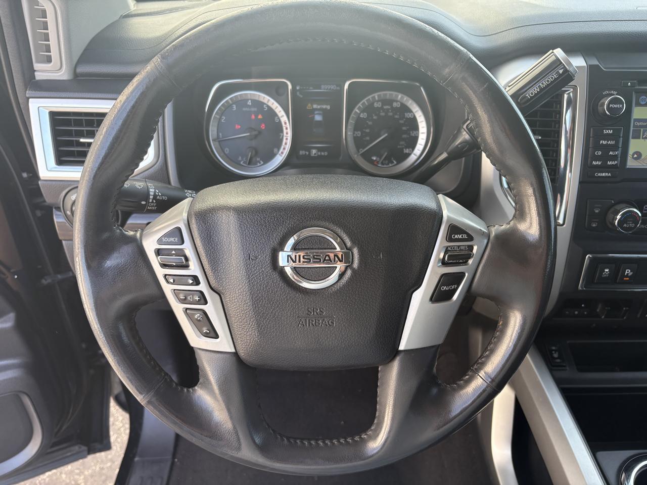 Nissan Titan XD 4x2 Gas Crew Cab SV 2017