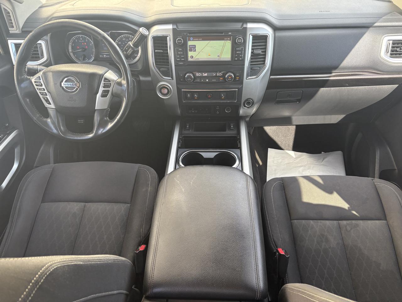 Nissan Titan XD 4x2 Gas Crew Cab SV 2017