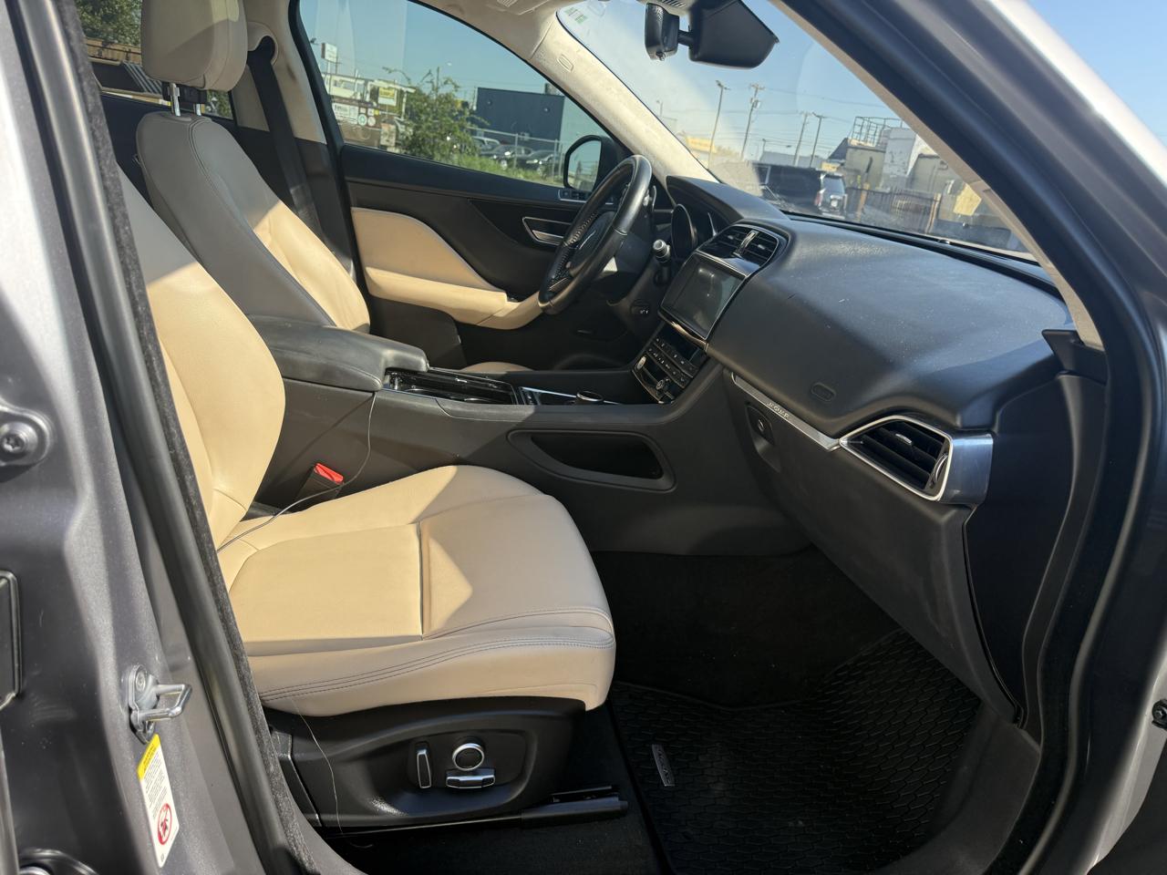 Jaguar F-Pace 25t Premium AWD 2020