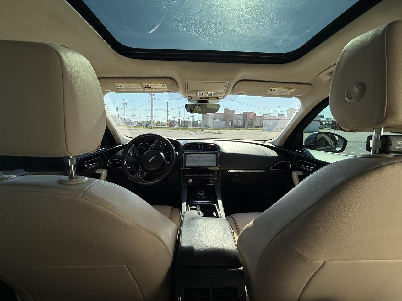 Jaguar F-Pace 25t Premium AWD 2020