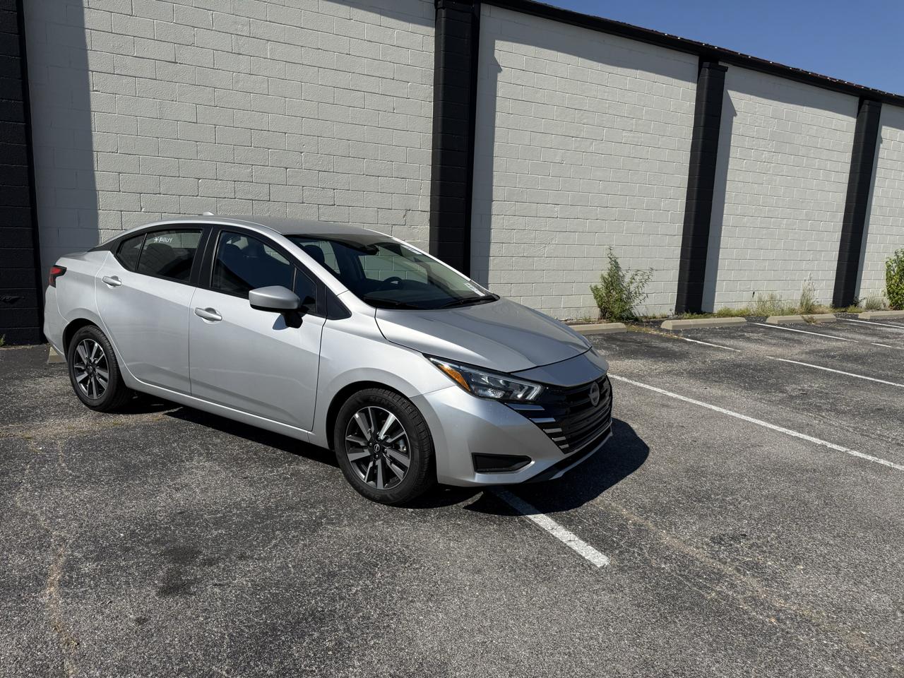 Nissan Versa SV CVT 2025