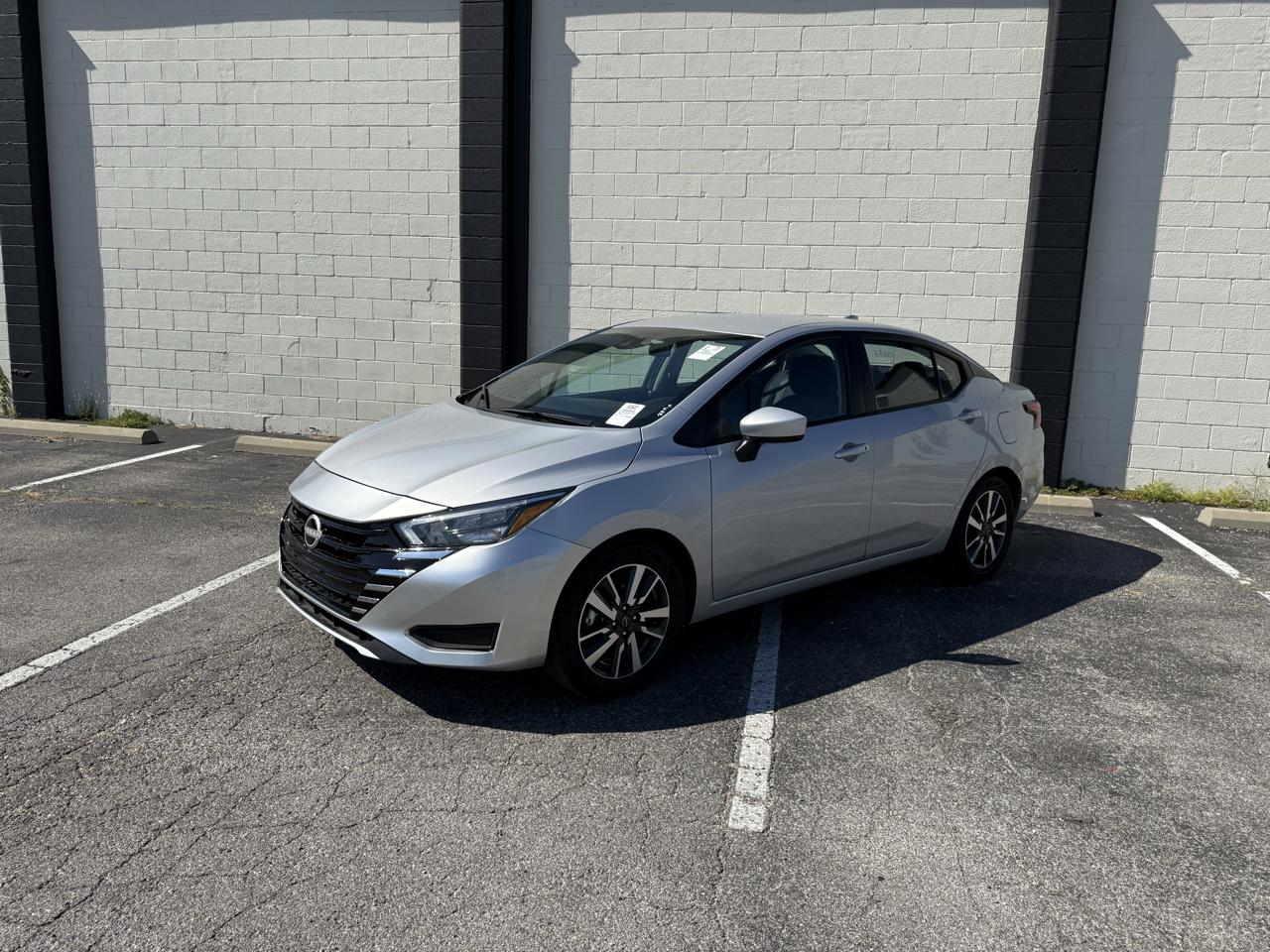 Nissan Versa SV CVT 2025