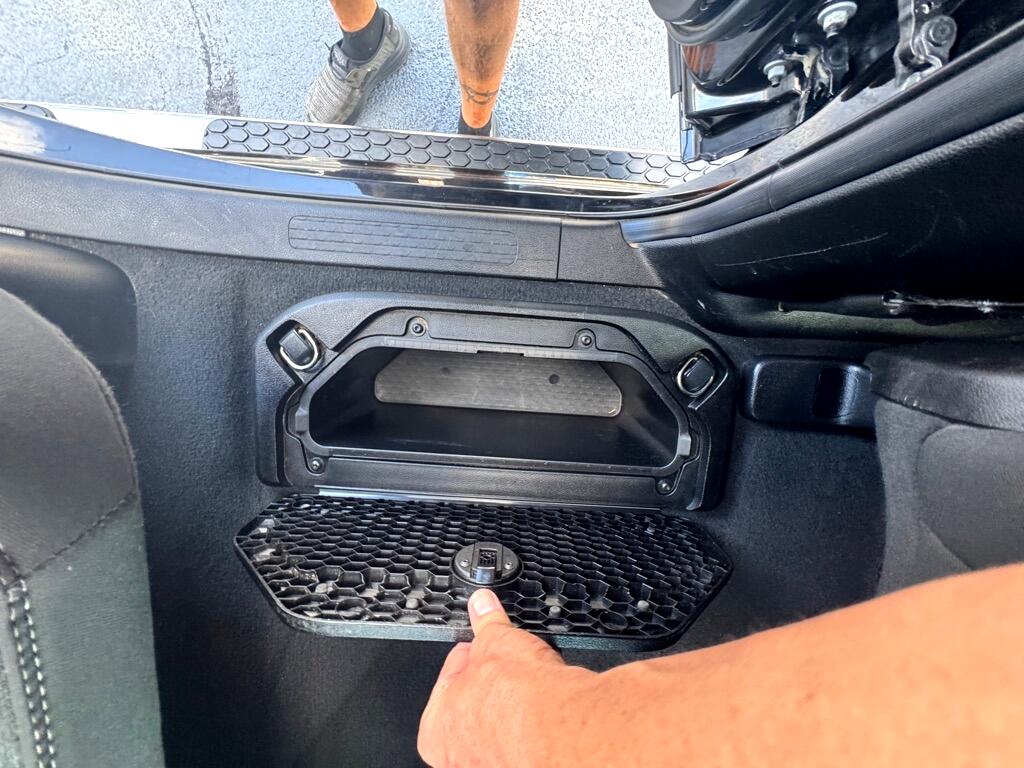 RAM 1500 Big Horn Crew Cab SWB 4WD 2019