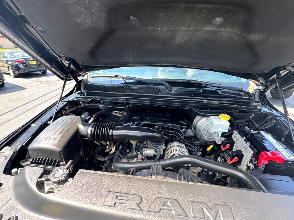 RAM 1500 Big Horn Crew Cab SWB 4WD 2019