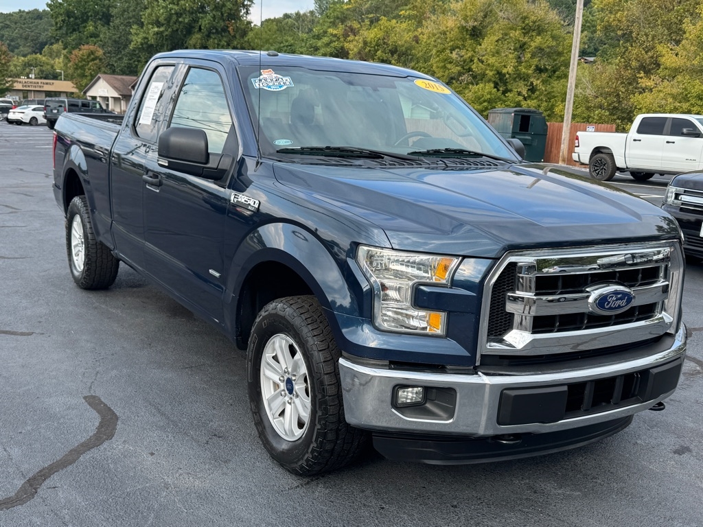 Ford F-150 XLT SuperCab 8-ft. Bed 4WD 2015