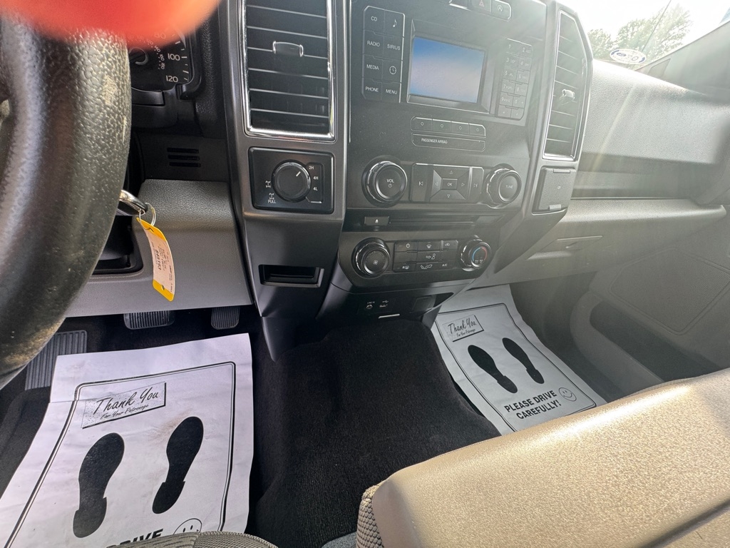 Ford F-150 XLT SuperCab 8-ft. Bed 4WD 2015