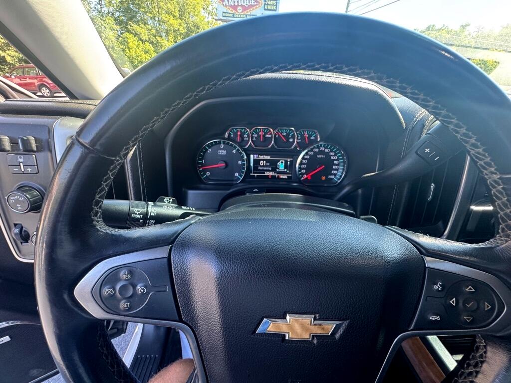 Chevrolet Silverado 1500 LTZ Crew Cab 4WD 2017